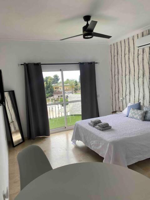 Paraiso Y Mar Apartment Estepona Bagian luar foto